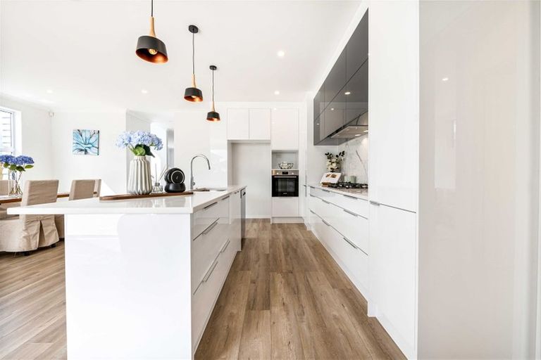 Photo of property in 20 Nightingale Road, Flat Bush, Auckland, 2019