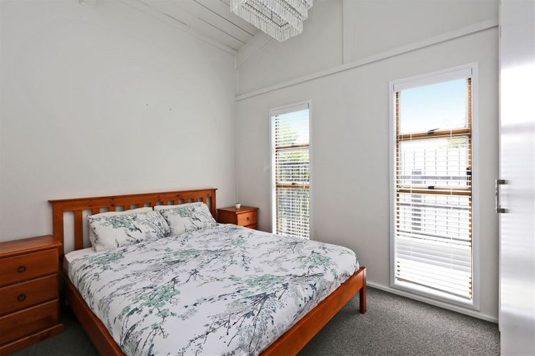 Photo of property in 1029b Beatty Street, Mayfair, Hastings, 4122