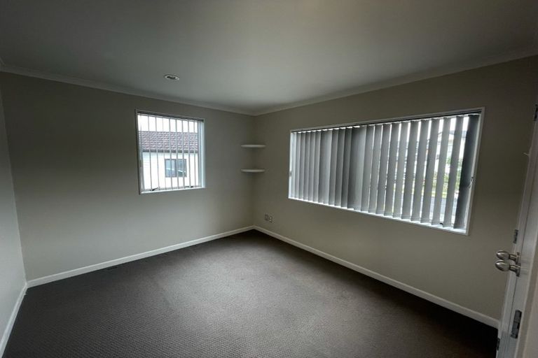 Photo of property in 25 Terrasini Drive, Flat Bush, Auckland, 2019