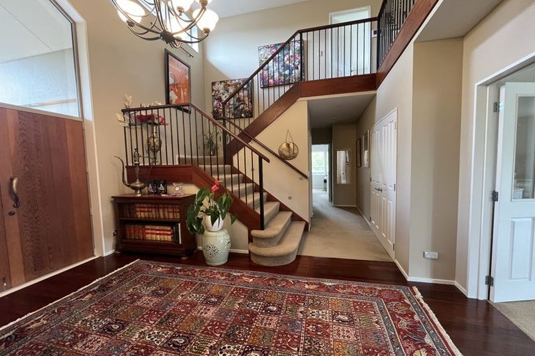 Photo of property in 15 John Paterson Drive, Halswell, Christchurch, 8025