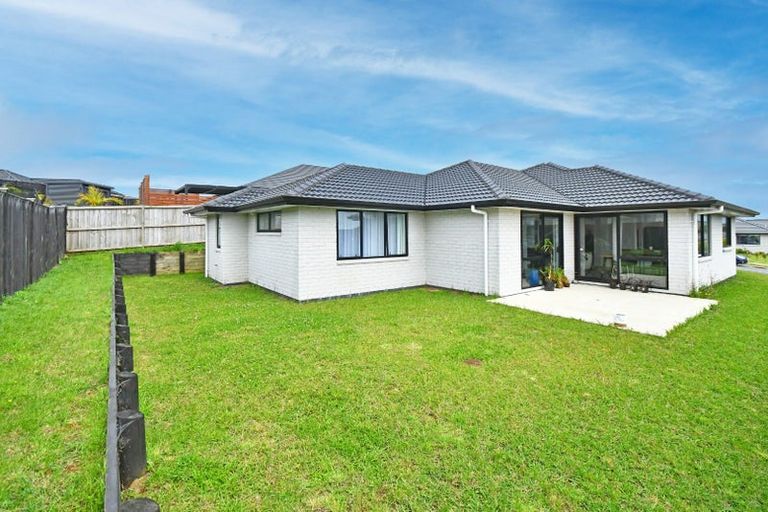 Photo of property in 155 Harriet Johnston Drive, Pokeno, 2402