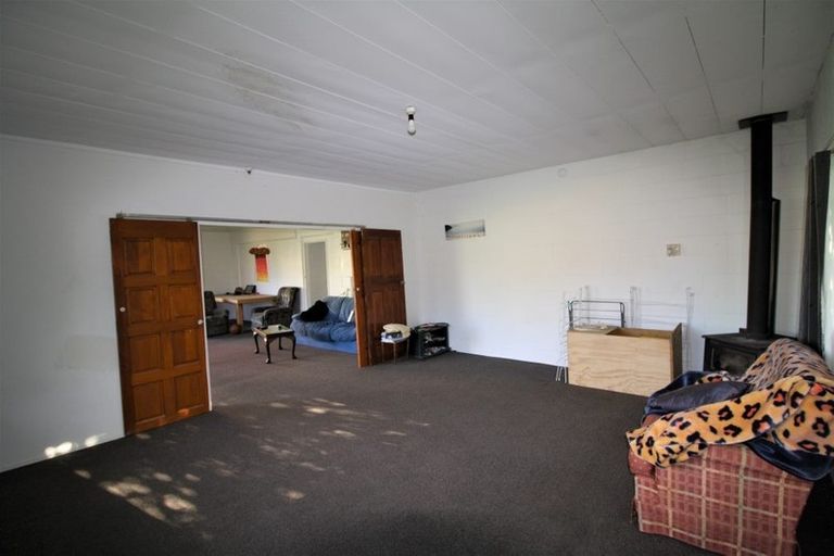 Photo of property in 112 Kon Tiki Road, Whiritoa, Whangamata, 3691