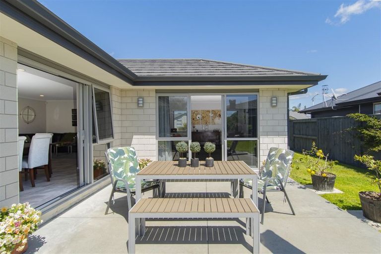 Photo of property in 10 Montia Close, Papamoa Beach, Papamoa, 3118