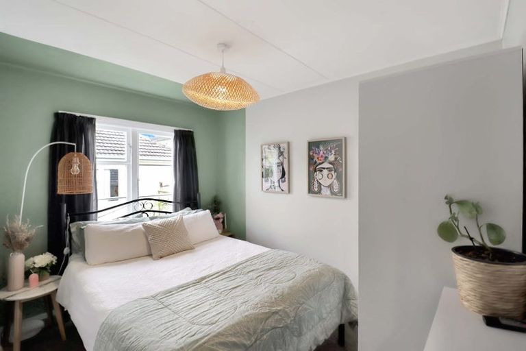 Photo of property in 25 Thirlmere Street, Wainuiomata, Lower Hutt, 5014