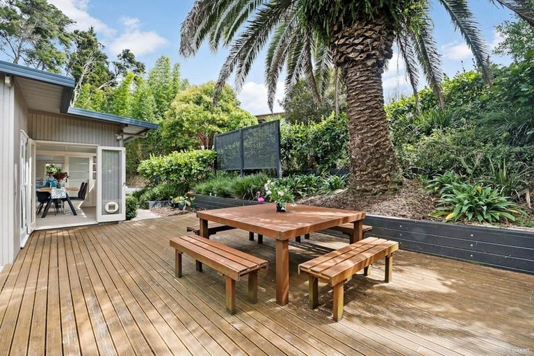 Photo of property in 126 Monarch Avenue, Hillcrest, Auckland, 0627