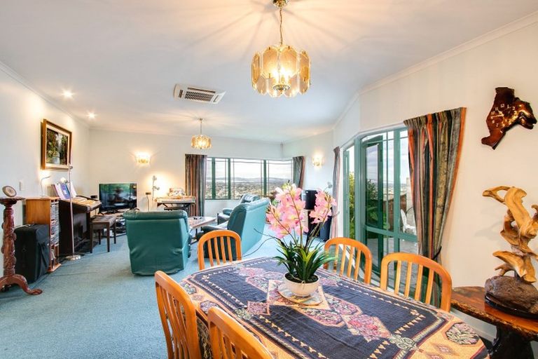 Photo of property in 15 Kavanagh Road, Hospital Hill, Napier, 4110