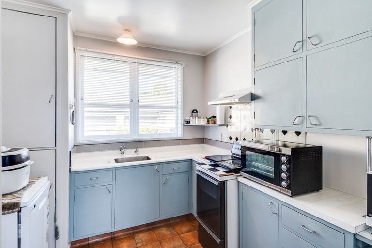 Photo of property in 104 Southampton Street West, Hastings, 4122