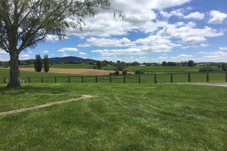 Photo of property in 216 Puketutu Road, Matamata, 3472