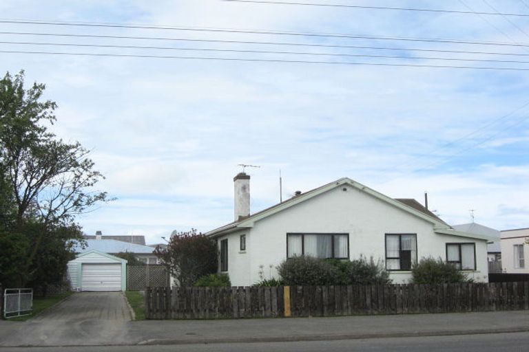 Photo of property in 32 Hutcheson Street, Mayfield, Blenheim, 7201