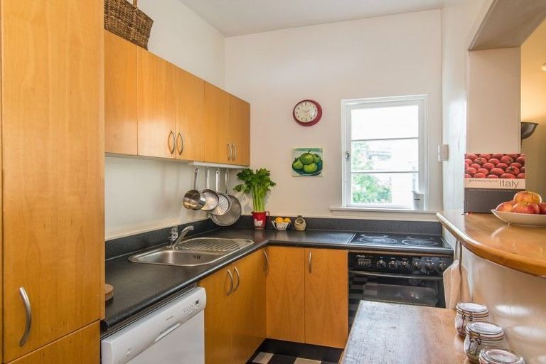 Photo of property in Boulcott Street Flats, 84a Boulcott Street, Wellington Central, Wellington, 6011