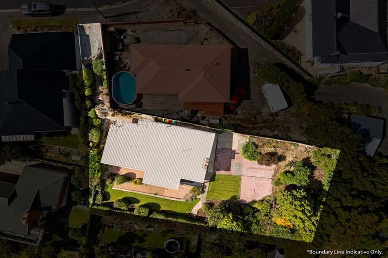 Photo of property in 12 Shandon Road, Vauxhall, Dunedin, 9013