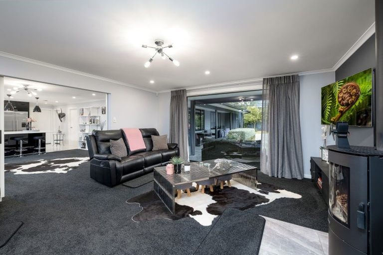 Photo of property in 13 Lower Hook Road, Makikihi, Waimate, 7978