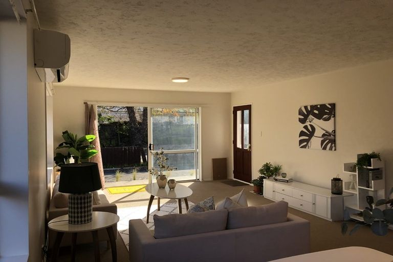 Photo of property in 2/46 Division Street, Riccarton, Christchurch, 8041