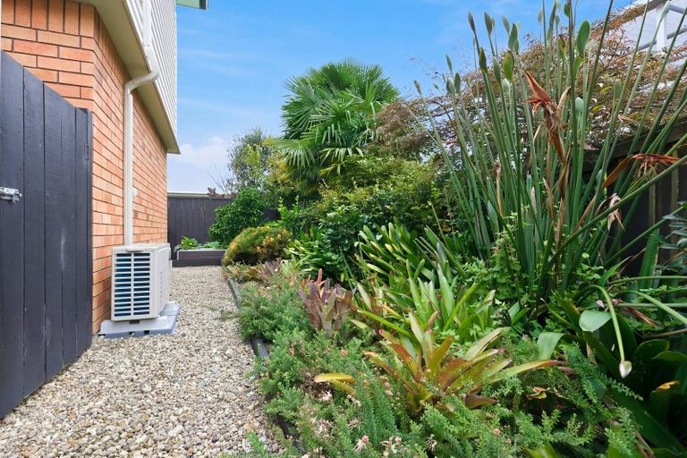 Photo of property in 32 Vale Street, Otumoetai, Tauranga, 3110