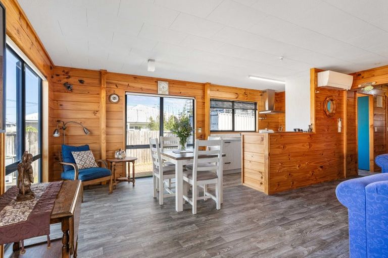 Photo of property in 229b Ocean Road, Whangamata, 3620