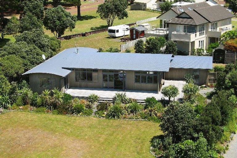 Photo of property in 33a Claxton Avenue, Pauanui, Hikuai, 3579