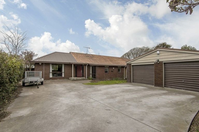 Photo of property in 21 Forest Park Place, Parklands, Christchurch, 8083