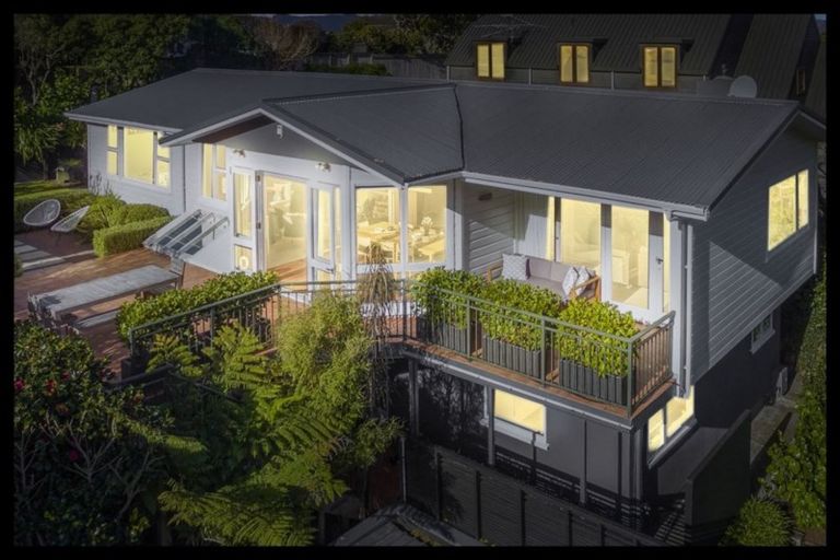 Photo of property in 68 Clark Street, Khandallah, Wellington, 6035