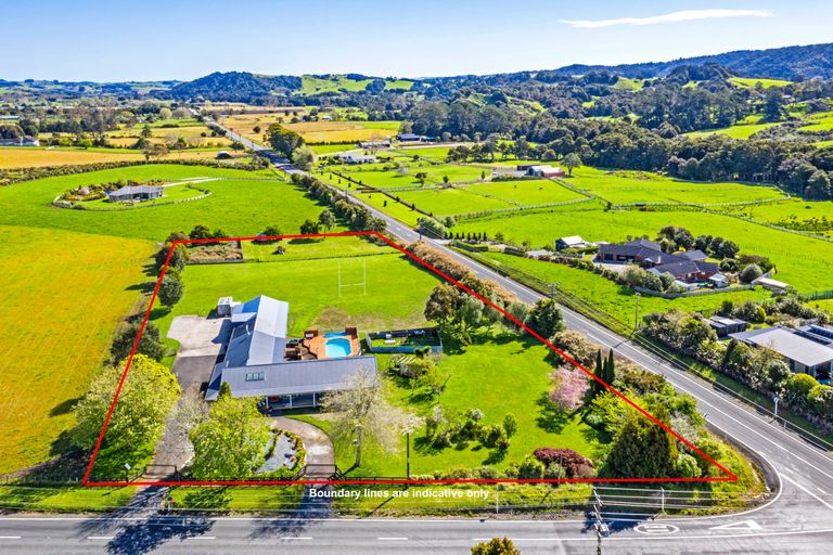 Photo of property in 515 Whitehills Road, Waitoki, Silverdale, 0994