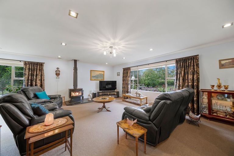 Photo of property in 2a Masters Road, Waiuku, 2681