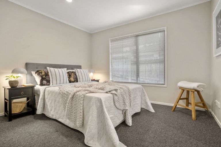 Photo of property in 116a Archers Road, Glenfield, Auckland, 0629