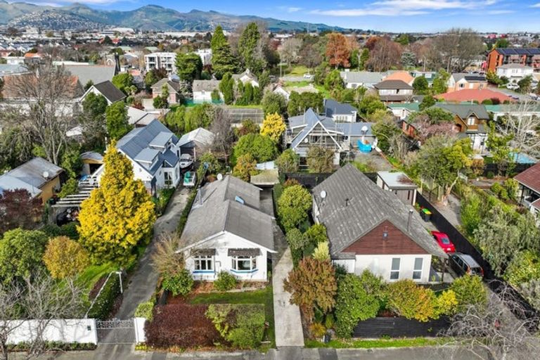 Photo of property in 111 Totara Street, Riccarton, Christchurch, 8041