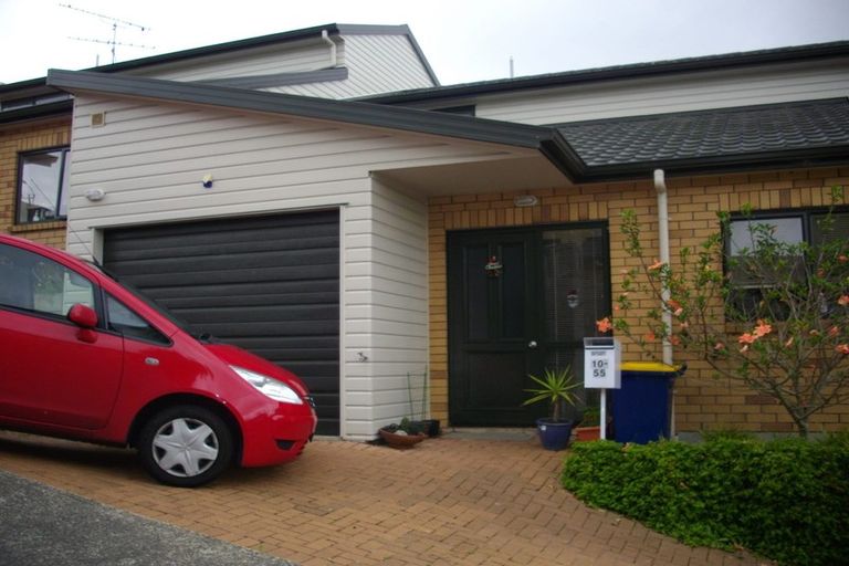 Photo of property in 10/55 Verbena Road, Birkdale, Auckland, 0626