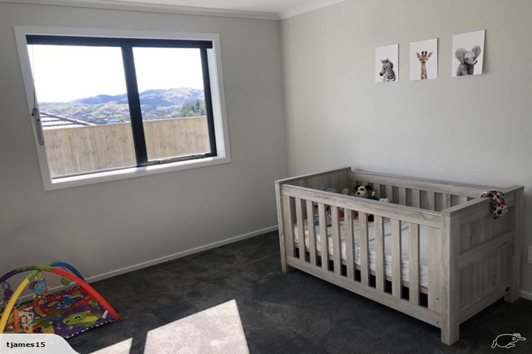 Photo of property in 19 Schooner Drive, Whitby, Porirua, 5024