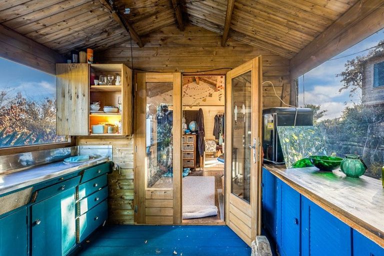 Photo of property in 56 Matai Road, Raumati South, Paraparaumu, 5032