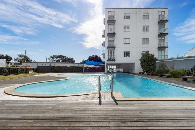 Photo of property in 204d/14 West Quay, Ahuriri, Napier, 4110