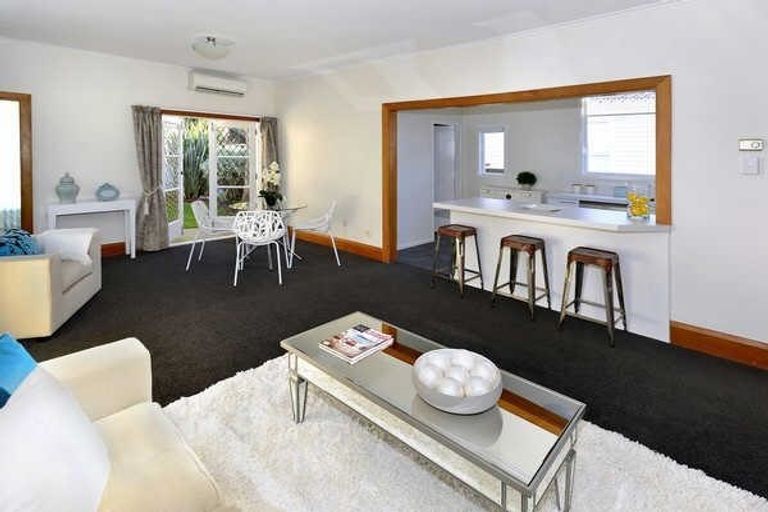 Photo of property in 22 Gibbon Street, Sydenham, Christchurch, 8023