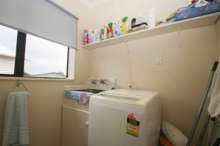 Photo of property in 20 O'byrne Street, Waikiwi, Invercargill, 9810