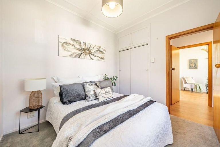 Photo of property in 26 Kauri Street, Eastbourne, Lower Hutt, 5013