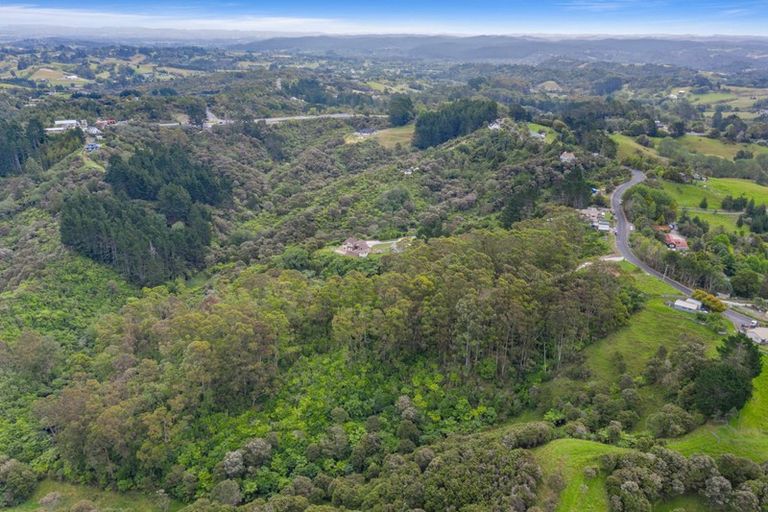 Photo of property in 68 Foley Quarry Road, Dairy Flat, 0792