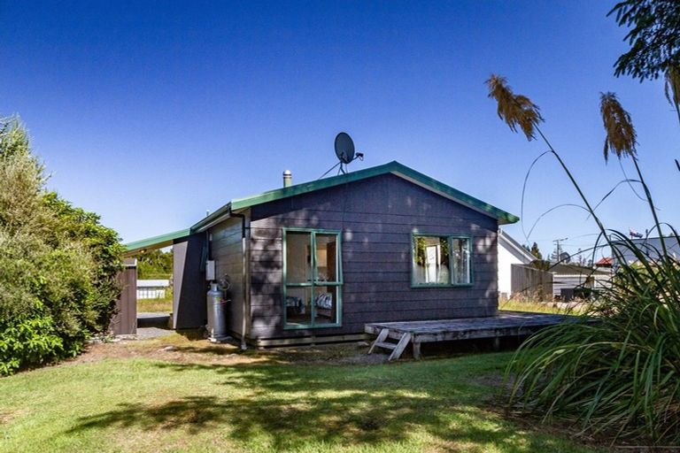 Photo of property in 56 Findlay Street, National Park, Owhango, 3989