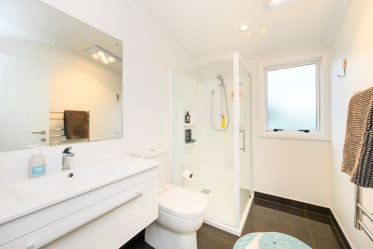 Photo of property in 5a Athlone Place, Hokowhitu, Palmerston North, 4410