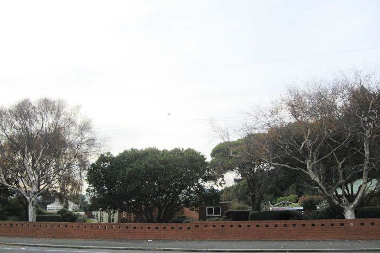 Photo of property in 1 Musselburgh Rise, Musselburgh, Dunedin, 9013