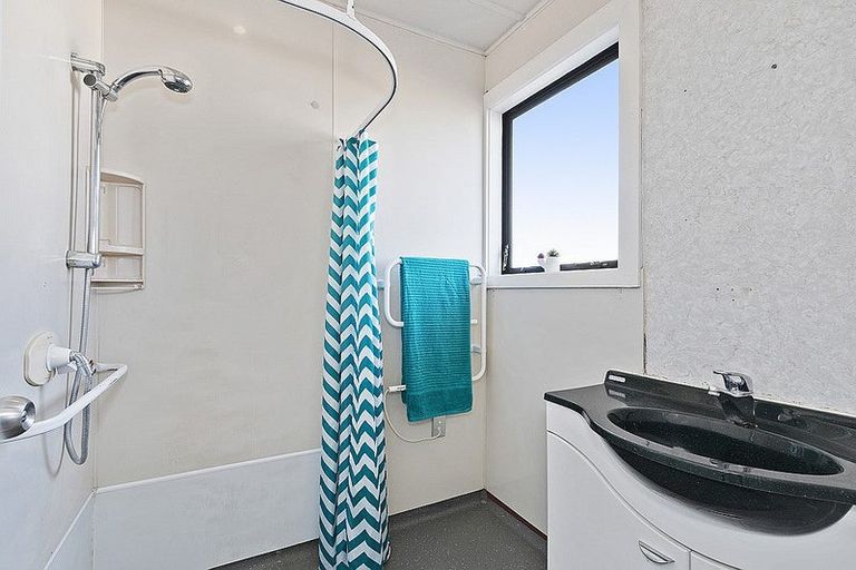 Photo of property in 16 Joy Street, Shirley, Christchurch, 8061