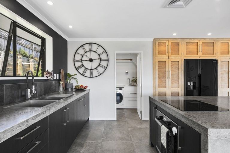 Photo of property in 33 Hallmark Rise, Bethlehem, Tauranga, 3110