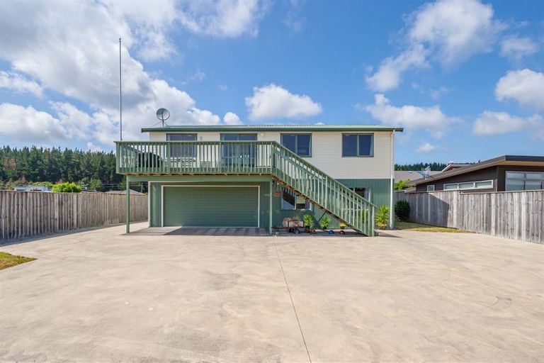 Photo of property in 55 Parekaawa Drive, Motuoapa, 3382