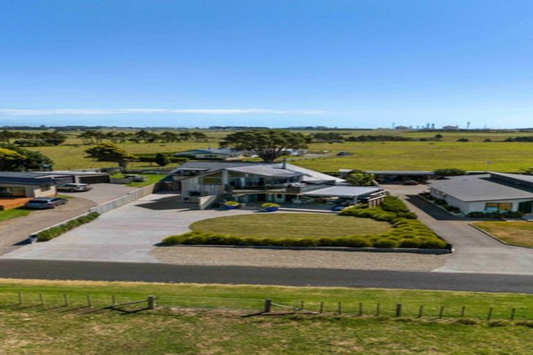 Photo of property in 129 Turangi Road Lower, Motunui, Waitara, 4383