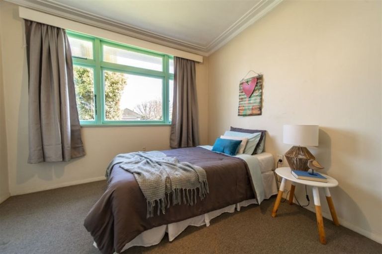 Photo of property in 33 Shakespeare Street, Milton, 9220