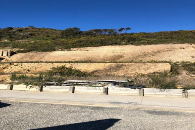 Photo of property in 52 Ruthven Road, Wainuiomata, Lower Hutt, 5014