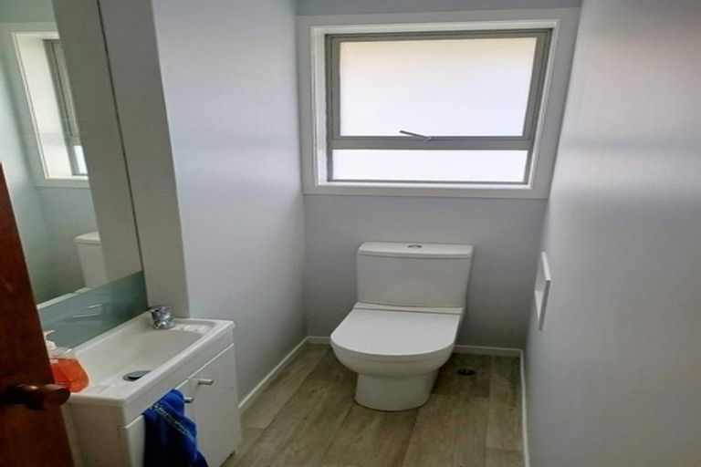 Photo of property in 127 Welcome Bay Road, Welcome Bay, Tauranga, 3112