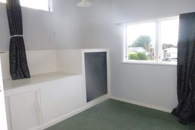 Photo of property in 60 Wakeman Street, Pahiatua, 4910