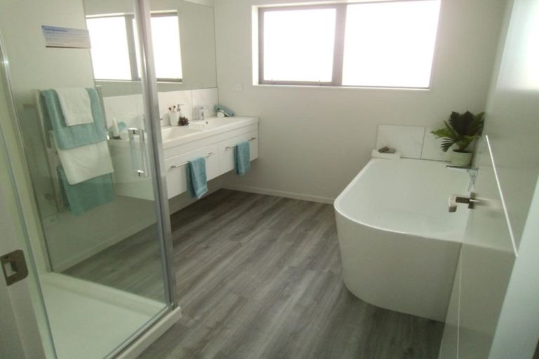 Photo of property in 5 Pohatu Lane, Otaki, 5512