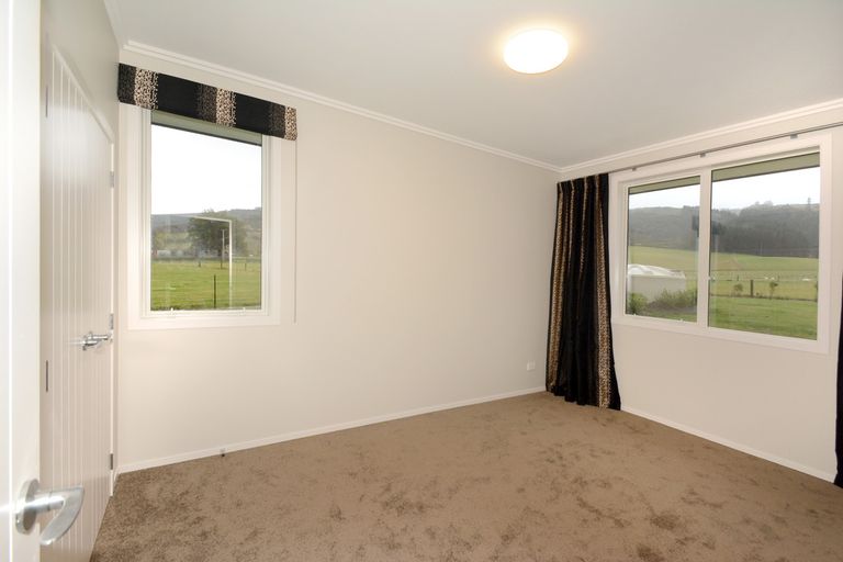 Photo of property in 242 Tirohanga Road, North Taieri, Mosgiel, 9092