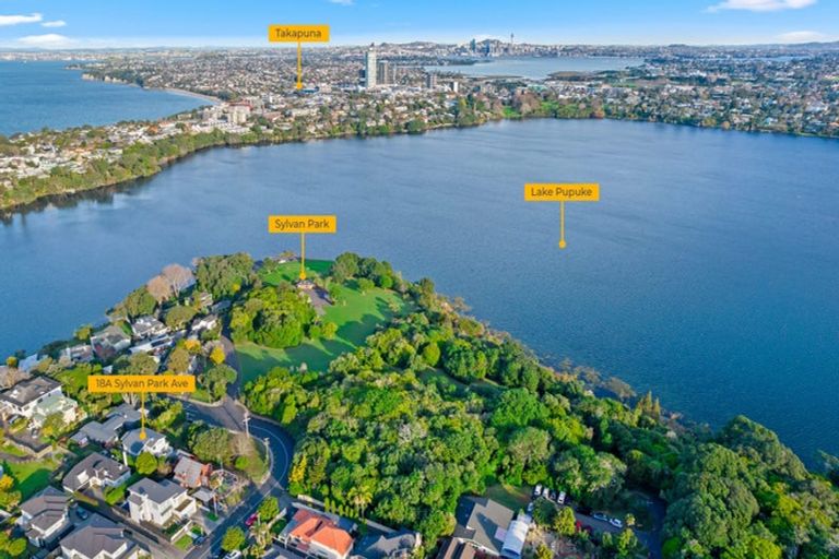Photo of property in 18a Sylvan Park Avenue, Milford, Auckland, 0620