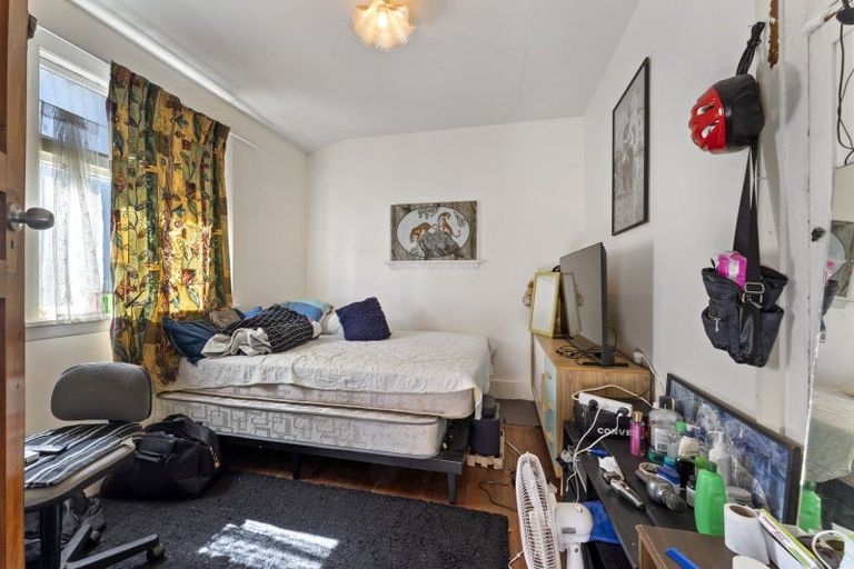 Photo of property in 79 Beresford Street, New Brighton, Christchurch, 8061