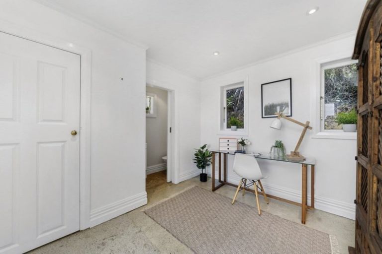 Photo of property in 43 Woodland Road, Johnsonville, Wellington, 6037